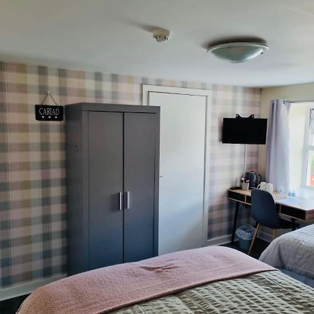 The Crown Inn Ystalyfera Dış mekan fotoğraf